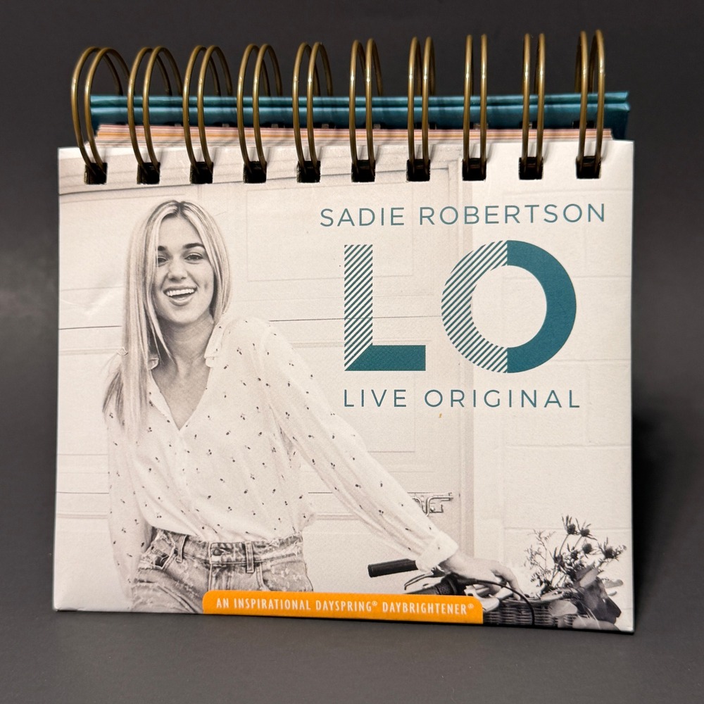 Sadie Robertson Live Original DaySpring DayBrightener Perpetual Calendar J3547 *